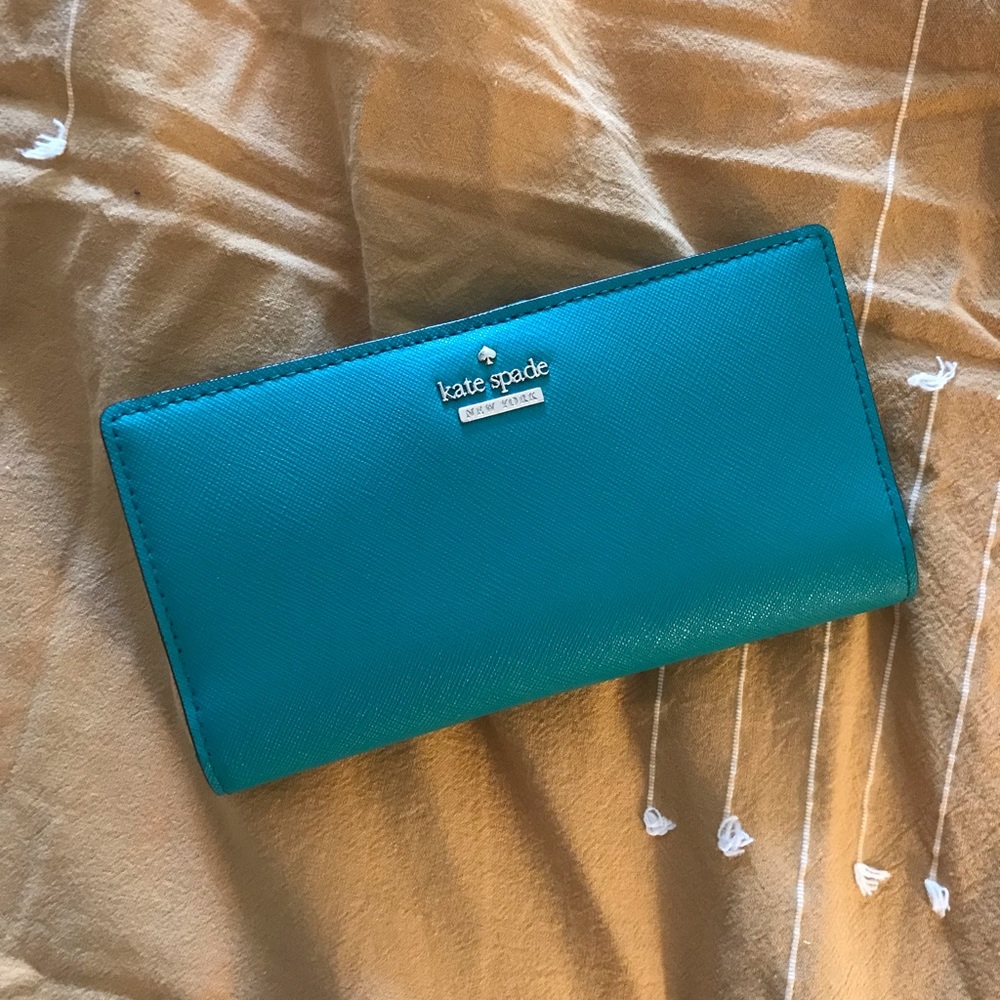 Kate Spade Green Wallet